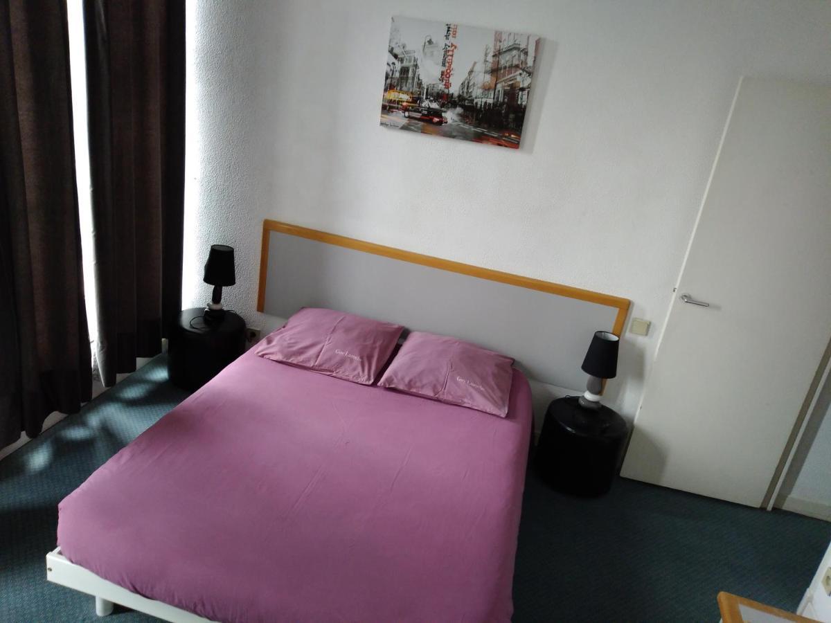 Hotel De France Vatan Bagian luar foto